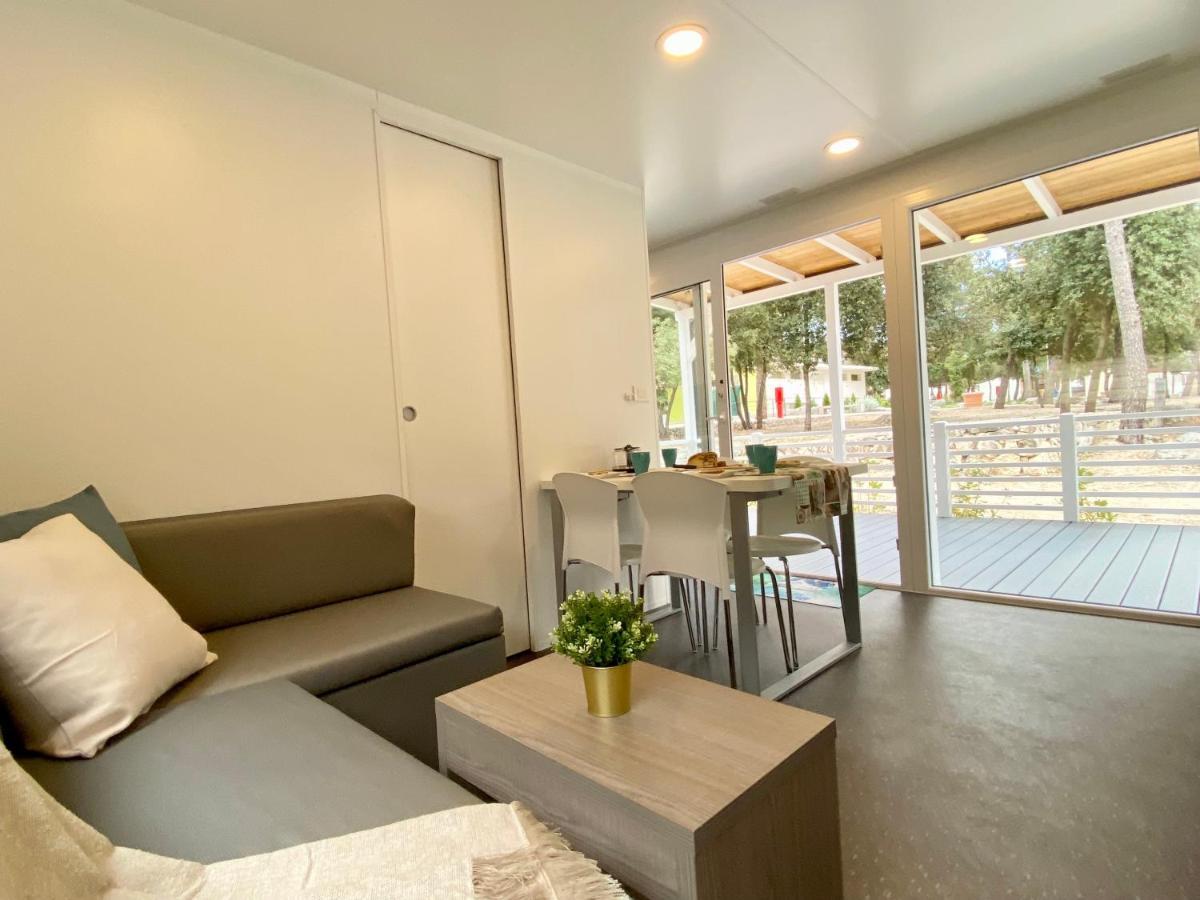 Mobile Homes Malu Biograd Na Moru Exterior foto