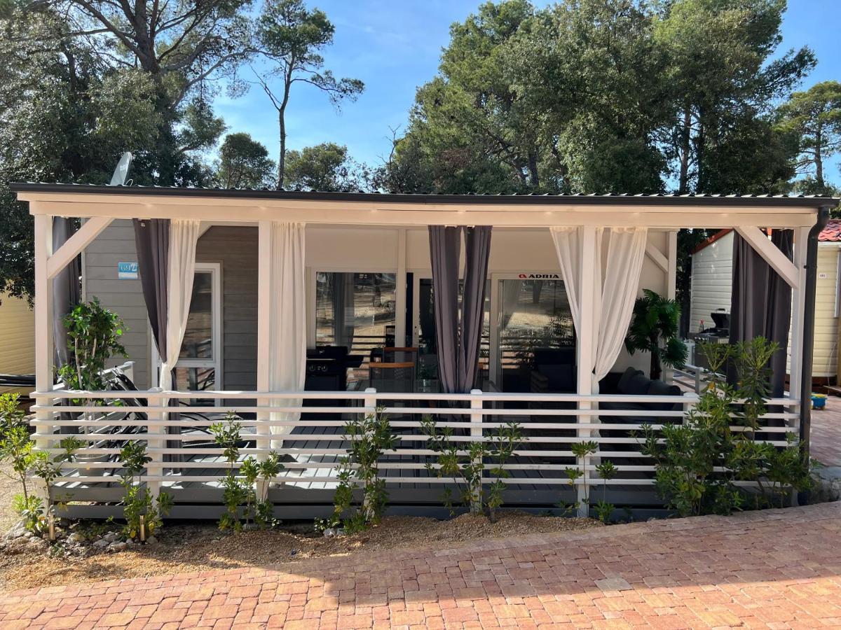Mobile Homes Malu Biograd Na Moru Exterior foto